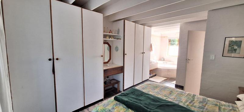 2 Bedroom Property for Sale in Fraaiuitsig Western Cape